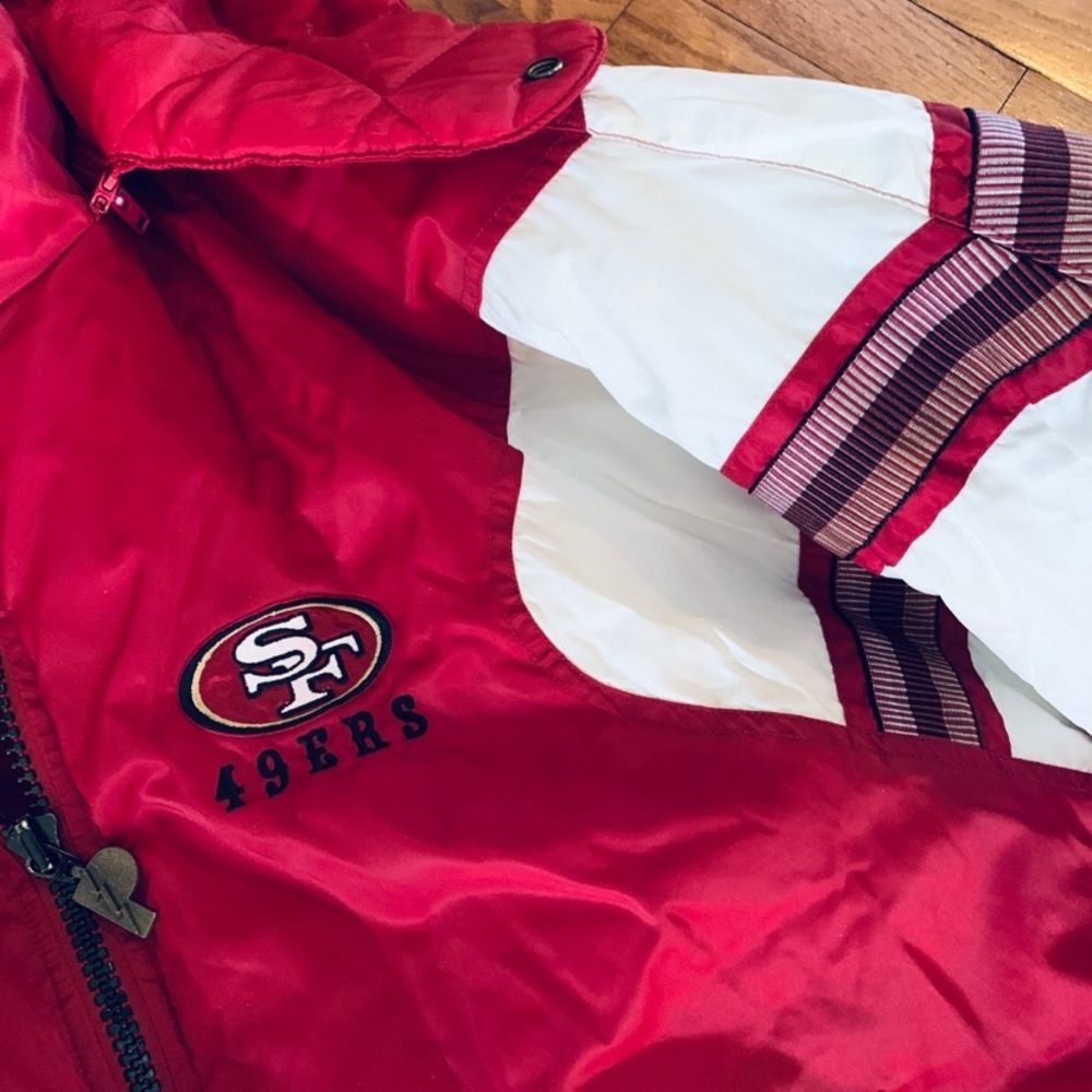 Vintage 90’s PRO PLAYER NFL SAN FRANCISCO 49ERS Puffer Jacket